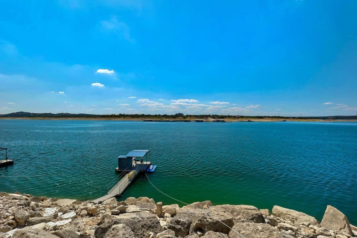 Atlantis On Lake Travis Pool Hot Tub Dock Villa Leander Esterno foto