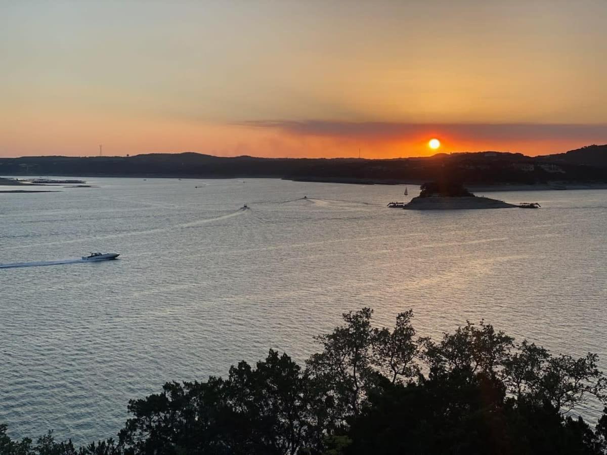 Atlantis On Lake Travis Pool Hot Tub Dock Villa Leander Esterno foto